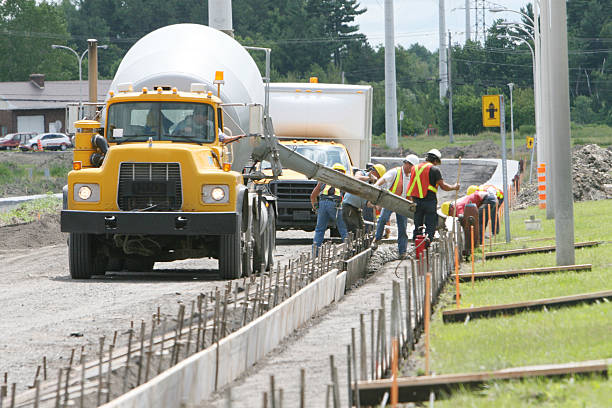 Best Concrete Driveway Installation  in Alma, AR